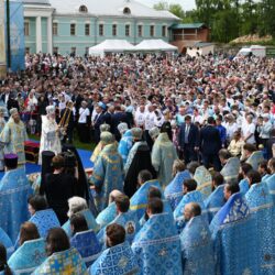 21 июля 2019 года, в Неделю 5-ю по Пятидесятнице, праздник явления иконы Пресвятой Богородицы во граде Казани, митрополит Псковский и Порховский Тихон сослужил Святейшему Патриарху Московскому и всея Руси Кириллу за Божественной Литургией в Новоторжском Борисоглебском монастыре.