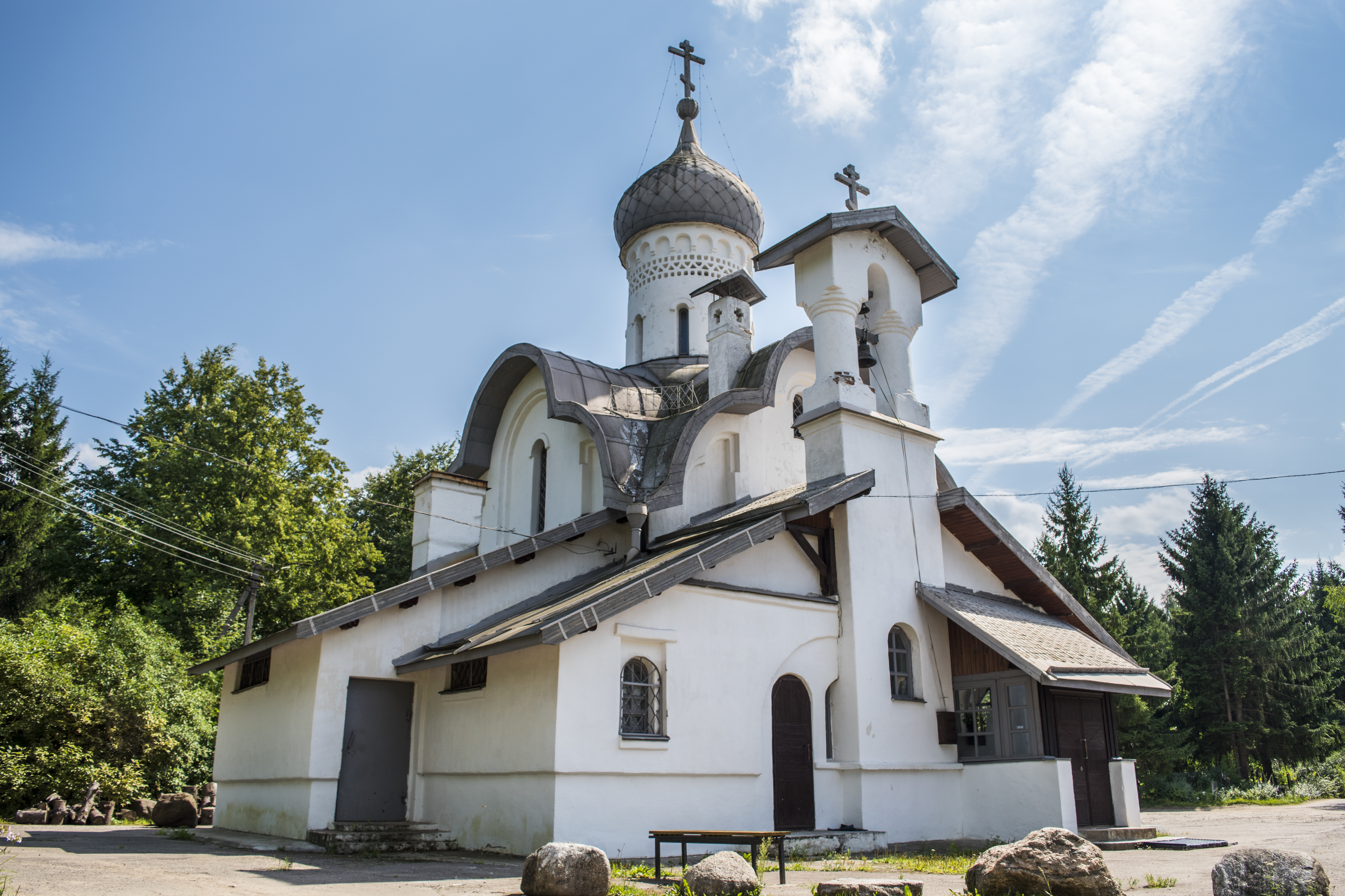 храмы пскова описание