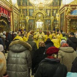 Вечером 30 ноября 2019 года, накануне Недели 24-й по Пятидесятнице, митрополит Псковский и Порховский Тихон возглавил всенощное бдение в Свято-Троицком кафедральном соборе города Пскова.