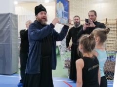 Видеорепортаж с открытия спортзала при Паломническом центре Псково-Печерского монастыря