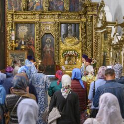 Накануне дня прославления Чирской иконы Пресвятой Богородицы, в Свято-Троицком кафедральном соборе города Пскова было совершено Всенощное бдение