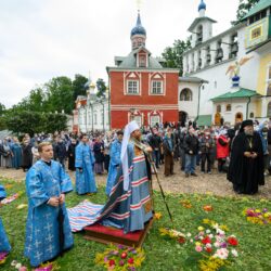 Всенощное бдение в праздник Успения Пресвятой Богородицы. Прямая трансляция богослужения