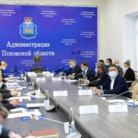 Митрополит Тихон принял участие в совещании по восстановлению объектов культурного наследия Псковской области
