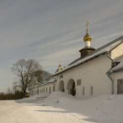 Водопровод, КНС и укрепление берега запроектируют в ансамбле Снетогорского монастыря