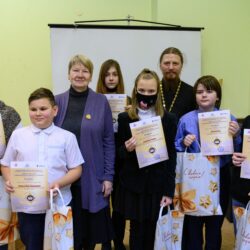 17 декабря 2021 года в Псковском государственном университете состоялась церемония награждения победителей конкурсных мероприятий в рамках проекта «Рождественские встречи на Псковской земле. Духовные истоки и неизвестные грани истории»