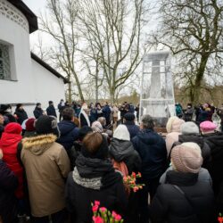 10 февраля 2022 года, в 185-ю годовщину гибели Александра Сергеевича Пушкина, митрополит Псковский и Порховский Тихон возглавил заупокойные богослужения в Свято-Успенском Святогорском монастыре, где находится могила поэта