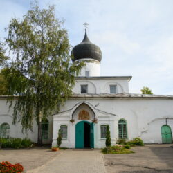 Храм Архангелов Михаила и Гавриила (с Городца) г. Пскова