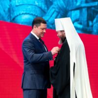 Митрополит Тихон удостоен медали за сохранение культурного наследия Псковской области