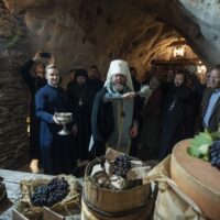В Псково-Печерском монастыре состоялось освящение пещер, где проходит процесс созревания сыров в Псково-Печерской обители.