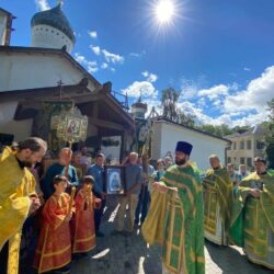В храме преподобного Сергия Радонежского (с Залужья) города Пскова прошел престольный праздник