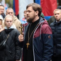 В Псковской епархии проводили очередную группу мобилизованных псковичей к месту несения службы