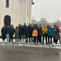 Учащиеся московской школы посетили святыни Псковской земли