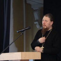 Руководитель Отдела религиозного образования и катехизации Псковской епархии провёл лекцию для членов Отряда «Дружина»