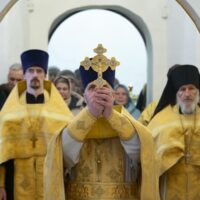В Псковской епархии прошли благодарственные молебны в связи с 15-летием интронизации Святейшего Патриарха Кирилла
