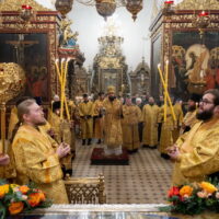 Митрополит Арсений возглавил всенощное бдение в кафедральном соборе города Пскова