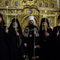 Митрополит Арсений совершил монашеский постриг в Псково-Печерском монастыре