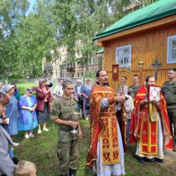 В храме святых Бориса и Глеба города Острова отметили престольный праздник