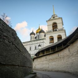 При Троицком соборе города Пскова открывается молодежный клуб