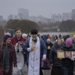 Состоялся традиционный крестный ход вокруг города Пскова