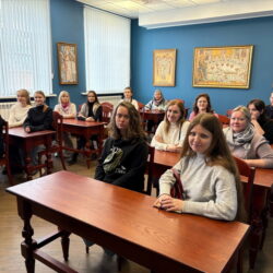 Студенты и преподаватели колледжа ПсковГУ посетили Псково-Печерский монастырь и духовную семинарию