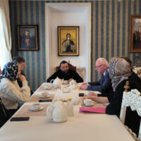 Митрополит Матфей провел рабочее совещание по организации реабилитационного центра для ветеранов боевых действий и их семей при Псково-Печерском монастыре