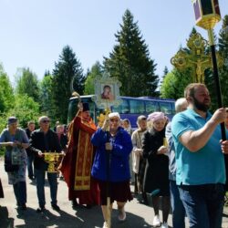 Состоялся традиционный крестный ход вокруг города Пскова