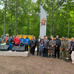 Клирик Псковской епархии принял участие в перезахоронении воинов, павших в годы Великой Отечественной войны