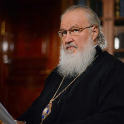 Святейший Патриарх Кирилл: «Человек не должен оставаться безразличным к бедности других»