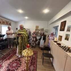 В домовом храме-часовне при Псковской областной больнице почтили память преподобномученицы великой княгини Елисаветы 