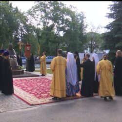 В эфире ГТРК «Псков» вышел сюжет об освящении памятника святителю Тихону 