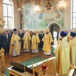 Митрополит Матфей принял участие в праздновании 45-летия со дня основания художественно-производственного предприятия «Софрино»