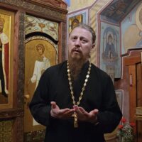 Руководитель Отдела религиозного образования и катехизации прокомментировал предложение запретить сайты знакомств