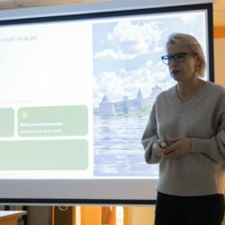 В рамках работы регионального этапа Рождественских чтений в Молодёжном центре Пскова прошла молодежная секция