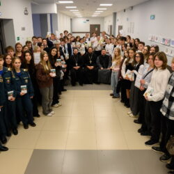 В рамках работы регионального этапа Рождественских чтений в Псковской гимназии №29 прошла молодежная интеллектуальная игра, посвященная русским святым