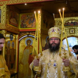 Митрополит Матфей возглавил престольное торжество в Рождества Пресвятой Богородицы Снетогорском монастыре