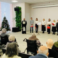 Руководитель Отдела по социальному служению поздравил с Рождеством Христовым подопечных Социального городка