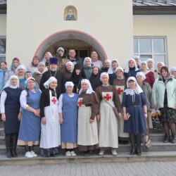 В домовом храме с честь блаженной Матроны Московской при богадельне Свято-Троицкого Творожковского монастыря отметили престольный праздник