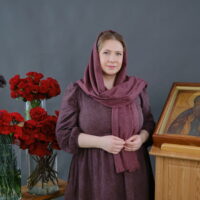 Студия цветов «Васса» предлагает вниманию церковных флористов видеоурок «Украшение аналойной иконы»