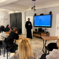 Очередная духовная встреча прошла в центре православного добровольчества в Печорах