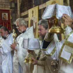 11 июня 2019 года, в день памяти святителя Луки, архиепископа Симферопольского, митрополит Псковский и Порховский Тихон совершил первую Божественную Литургию в новосозданном храме в честь святителя Луки при Псковской Городской больнице.