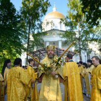 2 июля 2021 года, в день памяти святителя Иоанна Шанхайского, митрополит Псковский и Порховский Тихон совершил Божественную литургию в Псково-Печерской обители