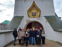 Студенты института медицины и экспериментальной биологии ПсковГУ побывали в Псково-Печерском монастыре