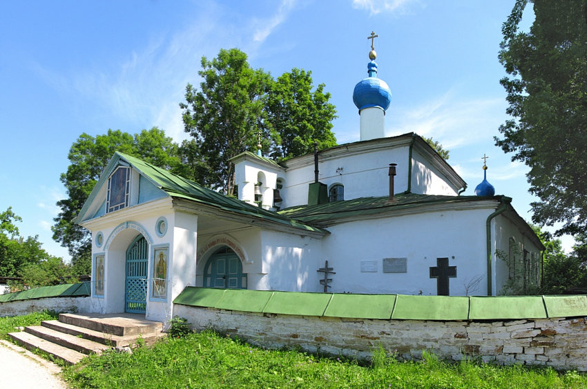 Псков храм Покрова и Рождества Богородицы