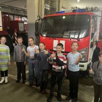Учащиеся Гимназии с изучением основ православной культуры посетили Пожарно-спасательную часть №1 города Пскова
