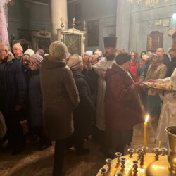 Престольное торжество отметили в храме Архангела Михаила города Дно