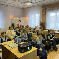 Учащиеся церковно-приходской школы поселка Ветвеник посетили Гдовскую районную библиотеку имени Л. И. Малякова