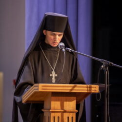 Насельник Псково-Печерской обители принял участие в круглом столе в Александро-Невской лавре, посвященном почитанию местных подвижников благочестия
