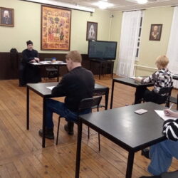 Состоялось аттестационное испытание слушателей программы повышения квалификации «Паломничество и религиозный туризм на земле Псковской»