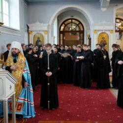 Студенты Псково-Печерской духовной семинарии совершили паломническую поездку в Санкт-Петербург