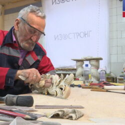 В эфире ГТРК «Псков» рассказали, как проходит реставрация иконостаса храма Сорока мучеников Севастийских города Печоры